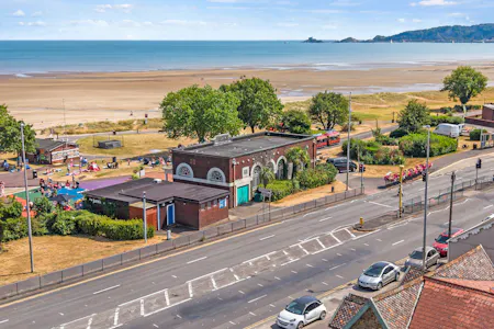 The Junction Cafe & Kiosk, Swansea, Restaurant / Cafe To Let - DJI_20260723150521_0036_D.jpg