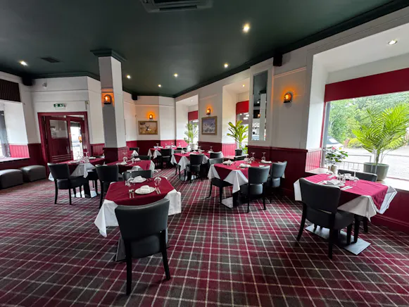 60 cover Indian Restaurant with Huge Potential, 1 Burnbank Road, Hamilton For Sale - IMG_9775.jpg