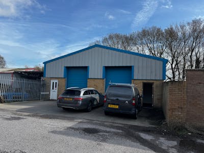 8-9 Babylon View Oxford Road, Yeovil, Industrial/Logistics For Sale - IMG_1956.JPG