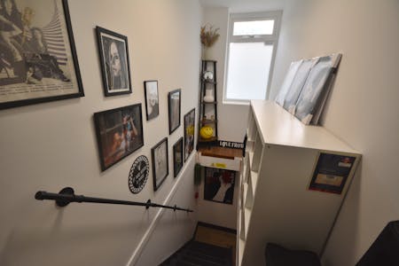 173 The Rock, Bury, Office / High Street Retail To Let - Stairs
