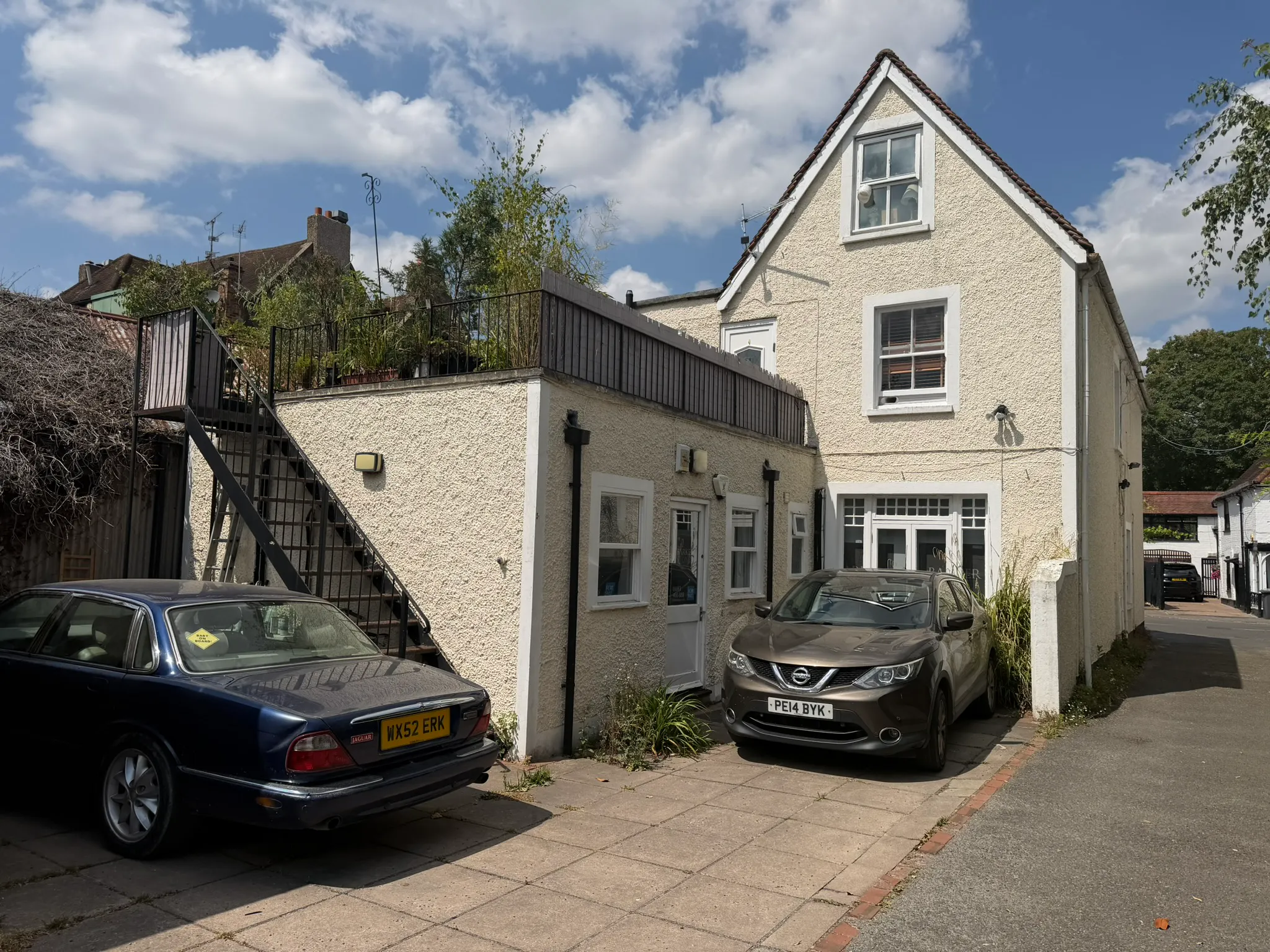 31 High Street, Cookham, Investment / Other / Retail For Sale - IMG_4073.JPEG