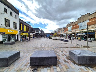 2 Warren Street, Stockport, Retail To Let - 20250624_153009.jpg