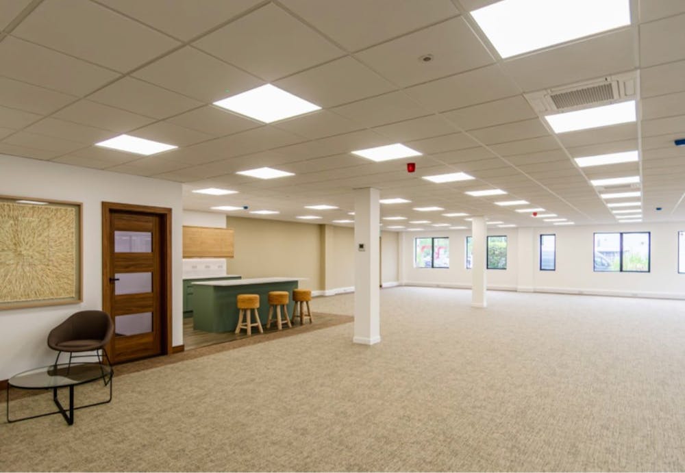 Ground Floor, Harbour House South, Upton Road - Picture1.jpg