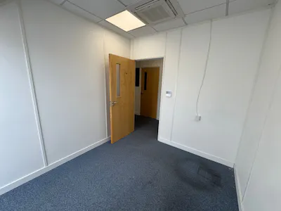 Suite 7 - Burgundy Court, Chelmsford, Office To Let - WhatsApp Image 2025-05-08 at 14.52.32_d992e84b.jpg