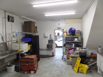 Unit 1 The Old Stables Off Skipton Road, Harrogate, Industrial To Let - 20231102 092205.jpg