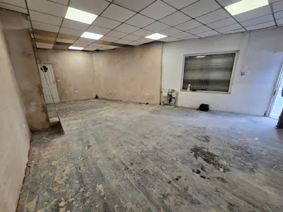 33 Taylor Street, Bury, Restaurant / Cafe / Retail To Let - Main Room