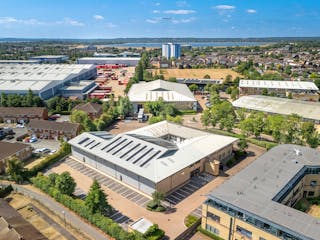 Unit D2 Heathrow West Business Park, Langley, Slough, Berkshire, Warehouse & Industrial To Let - DCL_HEATHROW WEST LANGLEY BERKS_005_30cm w.jpg
