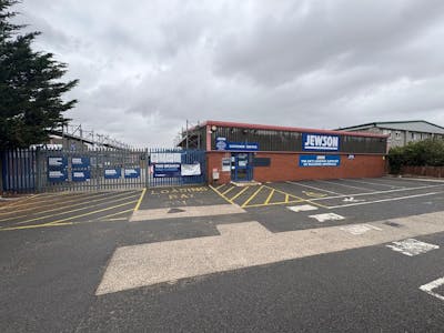 Industrial Unit with Yard For Sale in Thirsk, Thirsk, Industrial For Sale - Front Page.jpg