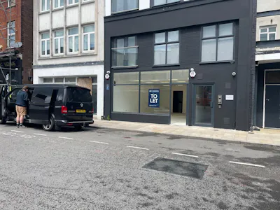 26 Park Street, Swansea, Office / Retail - In Town To Let - 5aee7623-5b62-4991-8abf-c1832d2bdd9e.JPG