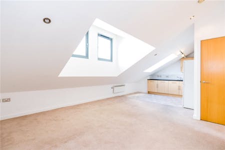 17 Albert Street / 8 John Street, Harrogate, Harrogate, Investment / Office / Residential / Retail For Sale - Flat B 2.jpg