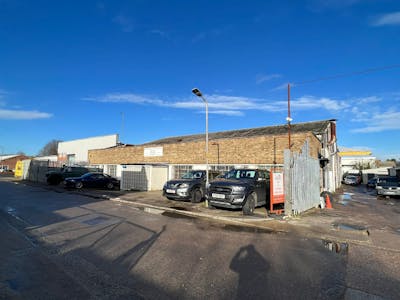 12 Faraday Road, Leigh-on-Sea, Industrial/Logistics / Open Storage To Let / For Sale - 12.jpg
