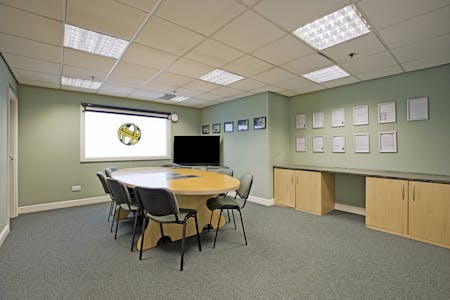 Pontefract Road, Leeds, Industrial To Let - IMG_5056.jpg