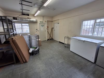 219 Gudge Heath Lane, Fareham, Investment / Residential / Retail For Sale - 20260306_103709.jpg