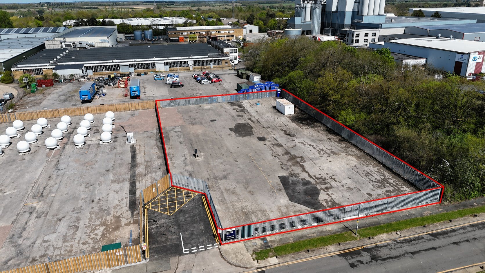 Plot 2, Harlow To Let - ChatGPT Image Apr 16, 2026, 01_30_23 PM.jpg