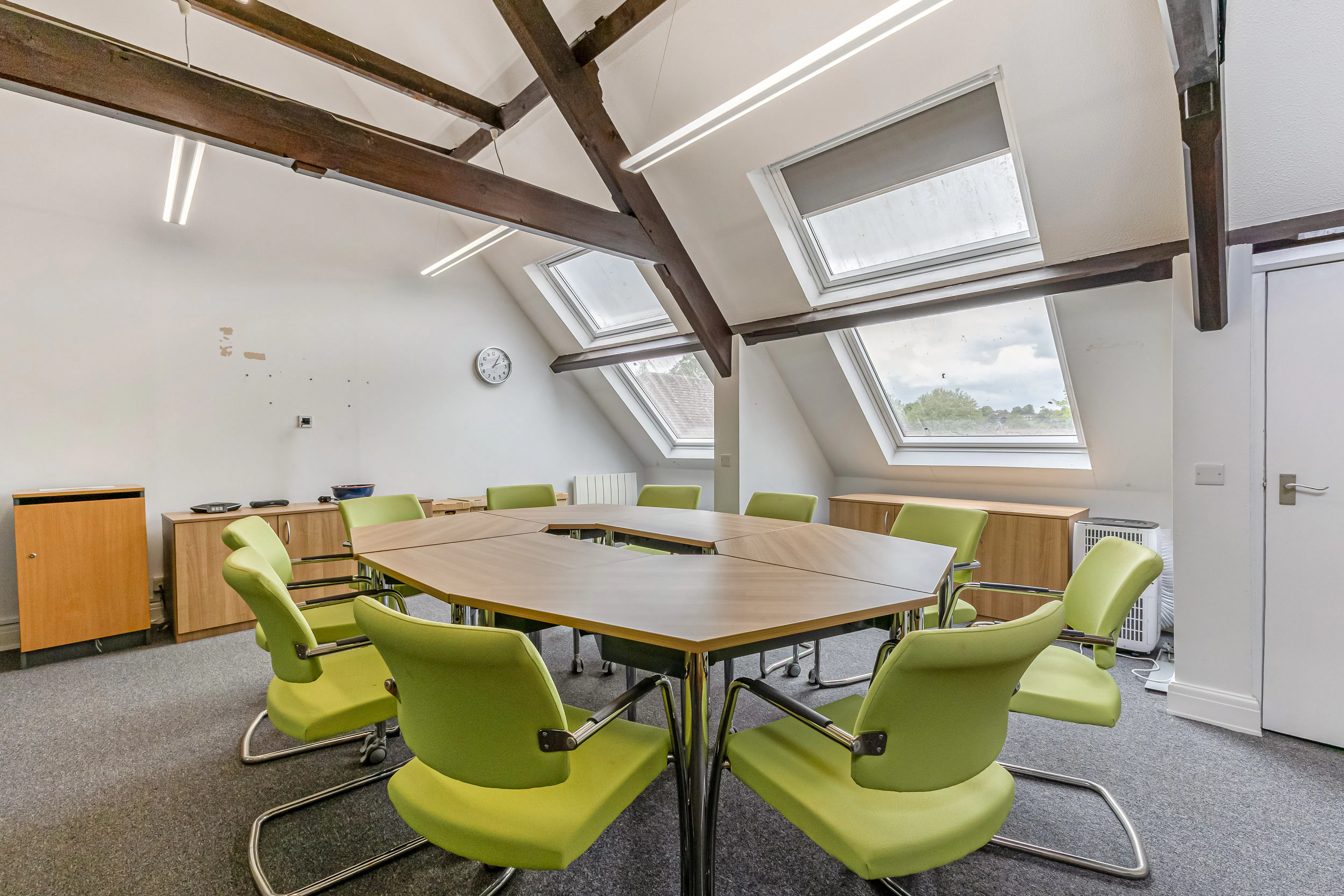 1-2 Broadway Court, Chesham, Offices To Let / For Sale - 108314_2-Broadway-Court-High-Street-Chesham  (19).jpg
