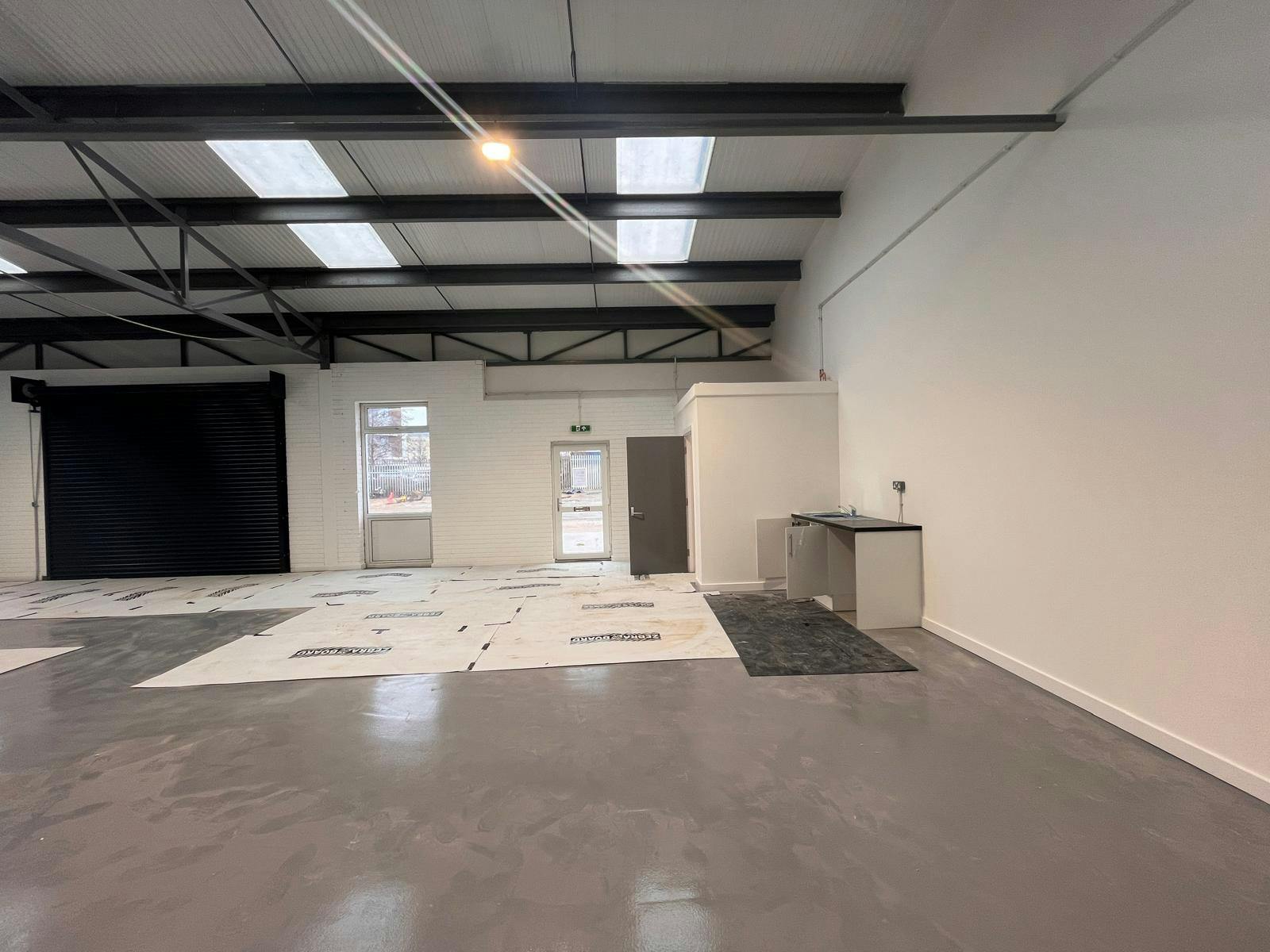 Units 2-4 The Point, Aylesbury, Industrial To Let - WhatsApp Image 20251217 at 16455.jpeg