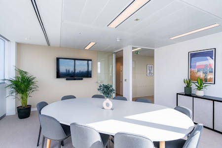 City Tower, 40 Basinghall Street, London, Managed Office / Office To Let - 18th Floor Meeting Room Internal.jpg