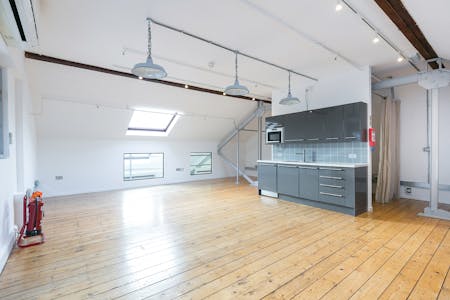 Units 24 & 25 Waterside, 44-48 Wharf Road, London, Office For Sale - WatersideUnits2425WharfRoadLondonN1ShoreditchHoxtonAngelOfficeStudioRentInternal10DominionLondon.jpg