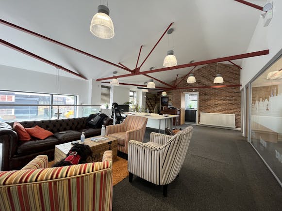 Fairbank House, 5-7 Moorfield Close, Leeds, Office To Let - IMG_5580.JPG
