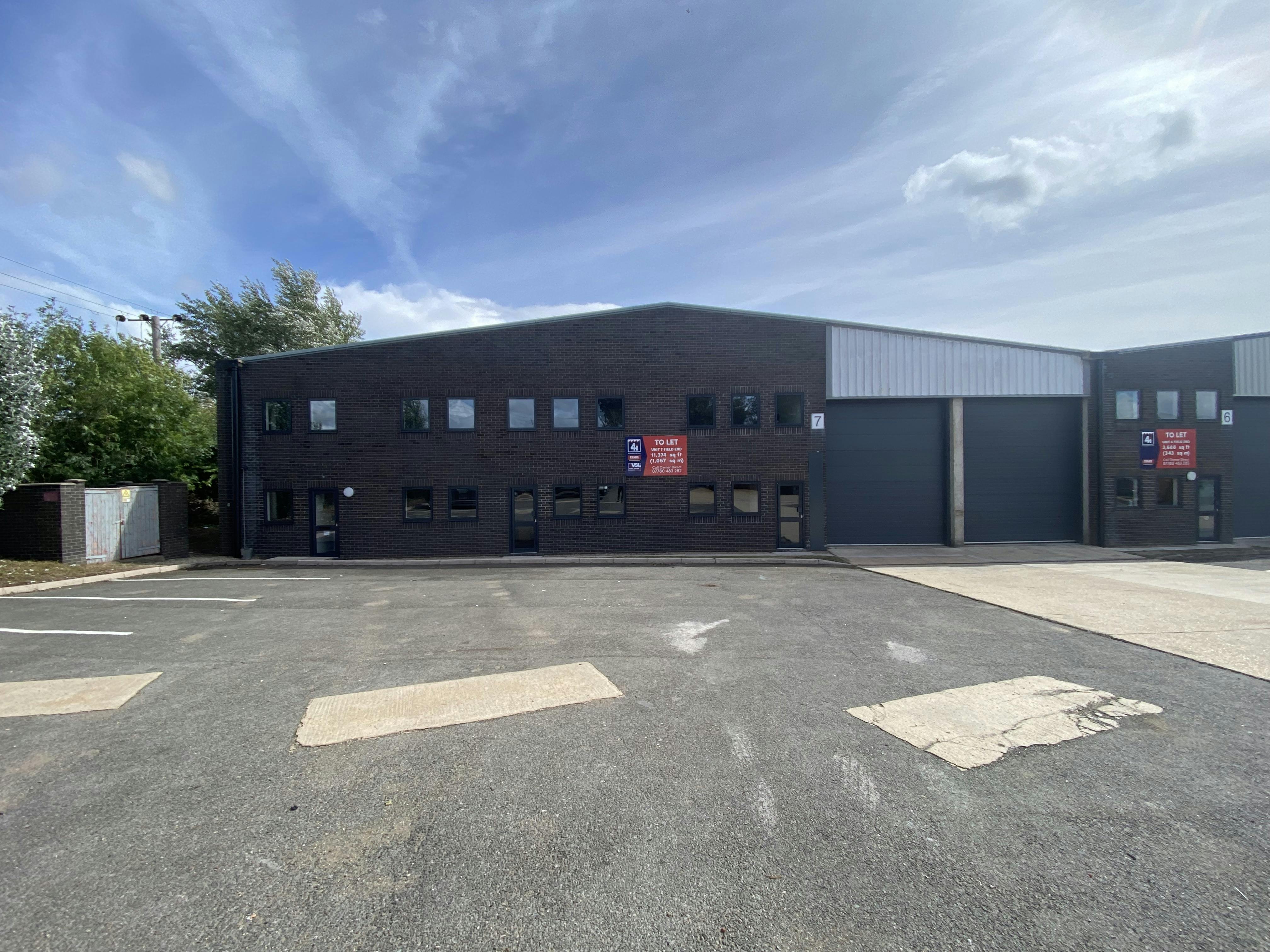 7 Field End, Crendon Industrial Park