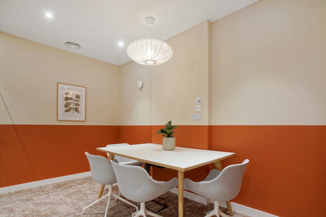 74A Charlotte Street, London, Office To Let - DSC05999.jpg