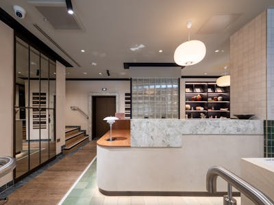 Clarence House, Manchester, Office To Let - Clarence House  Reception  02.jpg