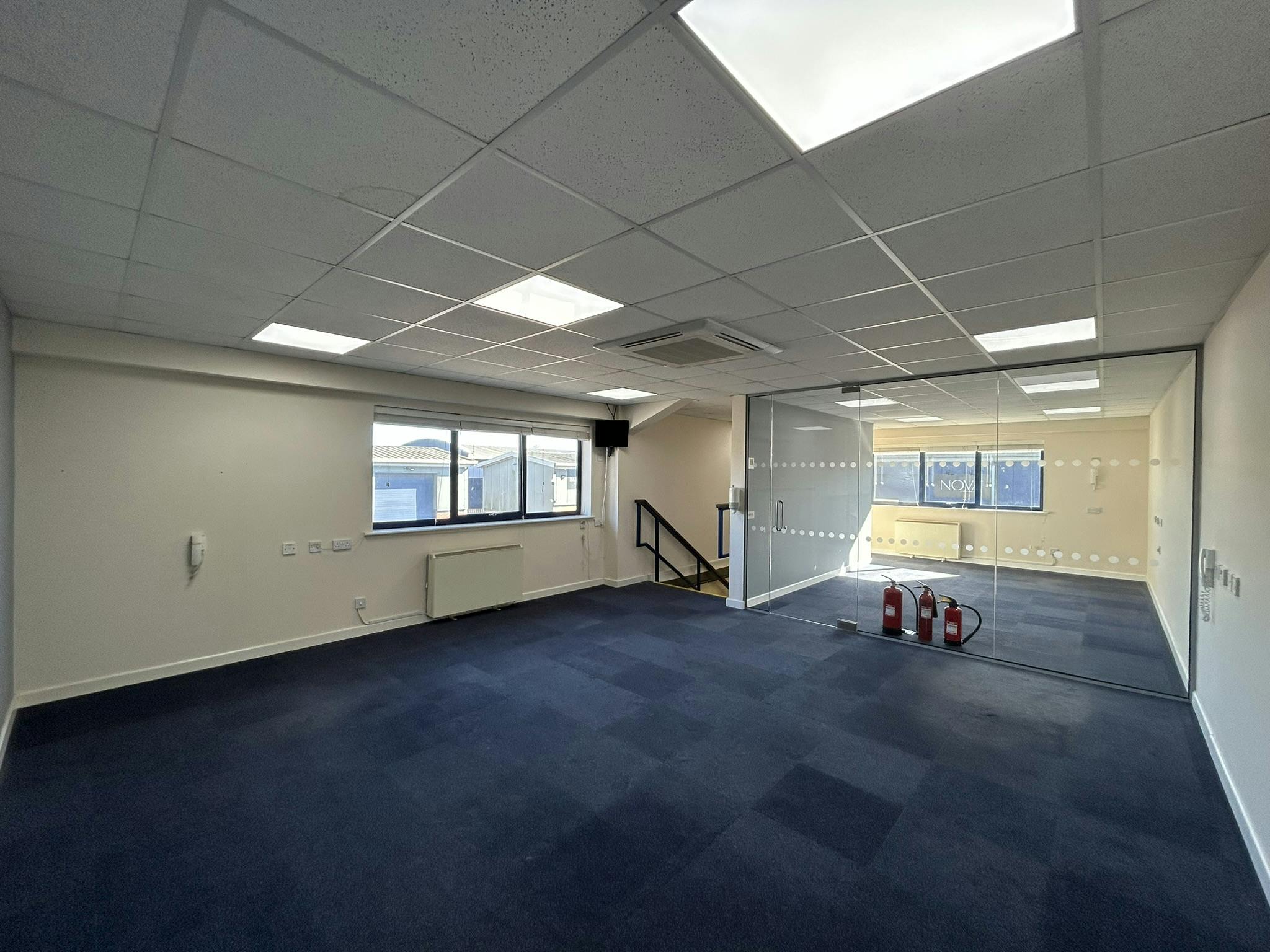 Unit 10 Star West, Westmead Industrial Estate, Swindon, Industrial To Let / For Sale - IMG_5387.JPEG