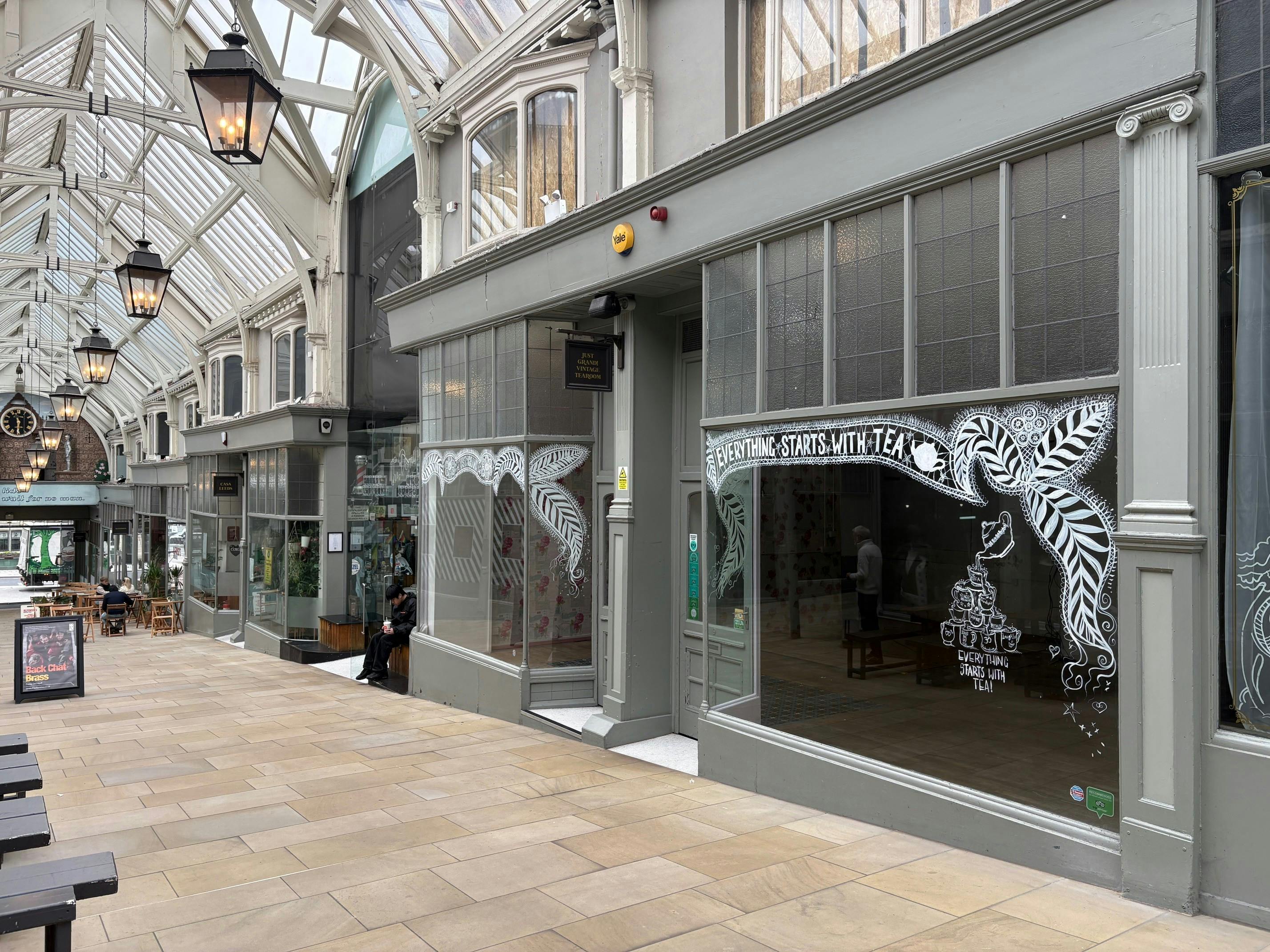 Unit 8-9 Grand Arcade, Leeds, Leisure / Retail To Let - extrenal 2.jpg
