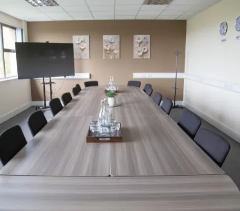 Nexus Business Centre, Swindon, Offices / Offices To Let - Meeting Room.jpg