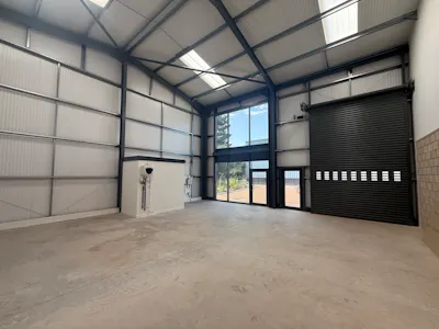 Units 1 - 16, The Boulevard, Buntsford Gate Business Park, Bromsgrove, Industrial/Logistics For Sale - IMG_2501.jpeg