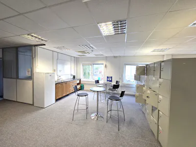 Unit 7, Cleve Business Park, Cork, Office To Let - Kitchen.jpg