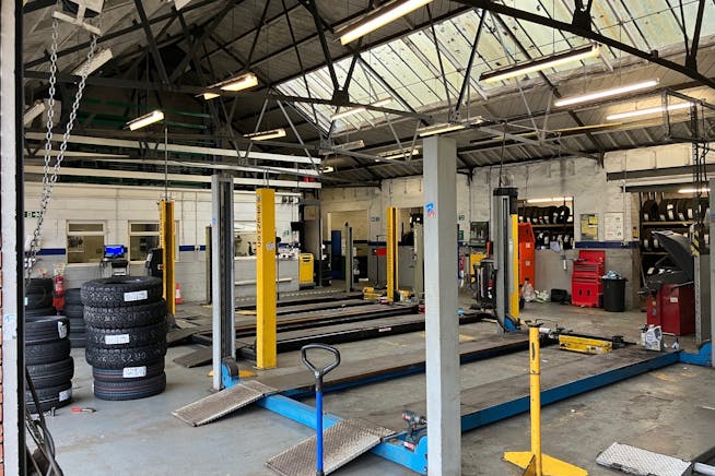 London Road, East Grinstead, Industrial / Retail For Sale - 3.jpg London Road, East Grinstead, Industrial / Retail For Sale - 3.jpg