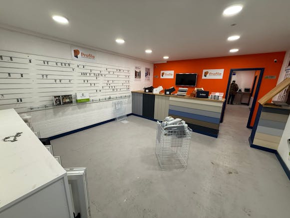 Rear of Unit 5, Orwell Business Park,, Ipswich, Industrial To Let - Shop.jpg