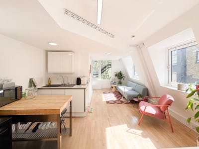 15 Adeline Place (4th Floor), London, Office To Let - adeline9.jpg