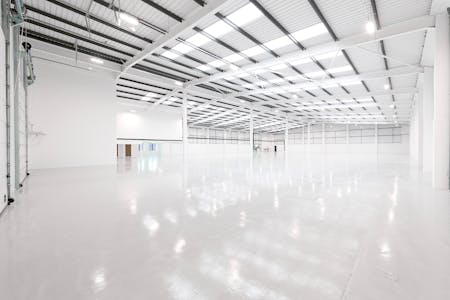 Unit 4 Causeway Central, Lovett Road, Staines-Upon-Thames, Industrial / Warehouse To Let - Unit 4 Causeway _NSP9115 Low Res.jpg