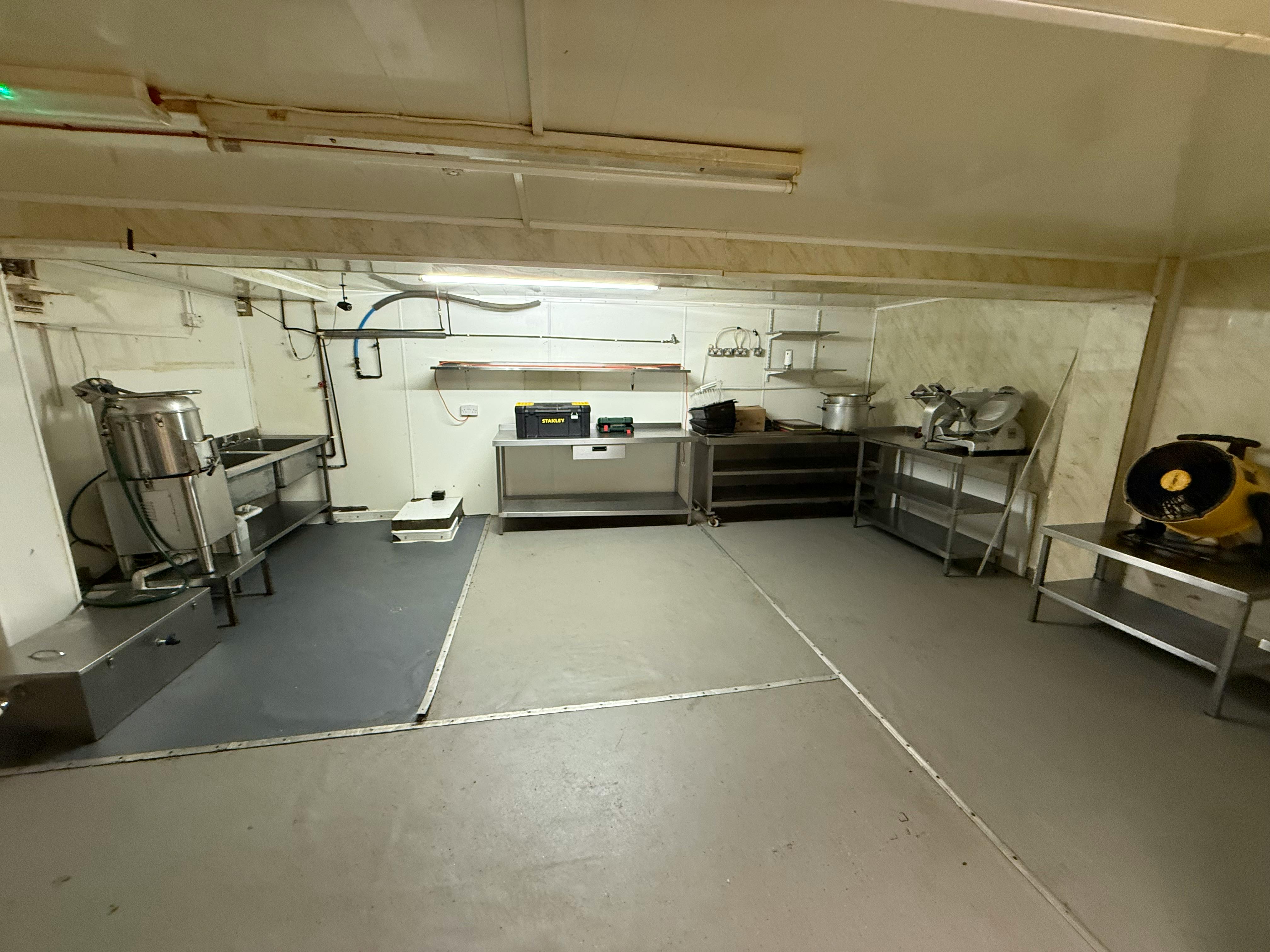 2-3 Britannia Shops, Consett, Retail To Let / For Sale - IMG_7896.jpeg