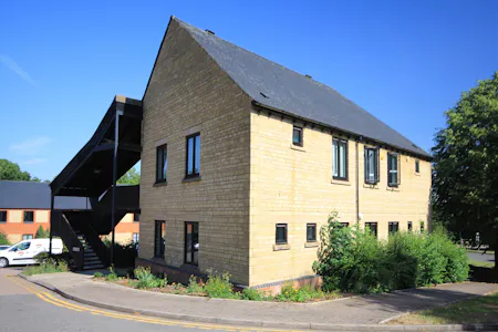 17 Canon Harnett Court, Warren Park, Milton Keynes, Office To Let - Image 1