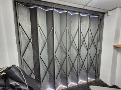 M4a Maxron House, Green Lane, Stockport, Industrial/Logistics / Office To Let - 20260415_105641.jpg