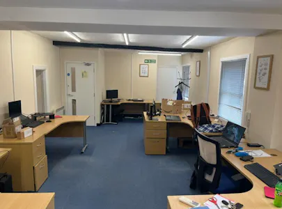 First Floor, 2 Church Street, Stony Stratford, Milton Keynes, D1 (Non Residential Institutions) / Office To Let - img3.png