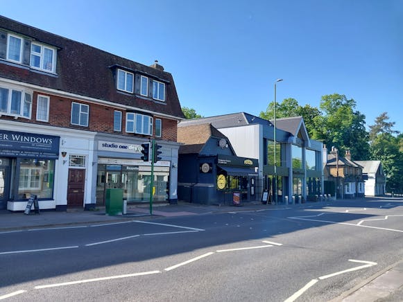 16 London Road, Ascot, Retail For Sale - 20260501_093526.jpg
