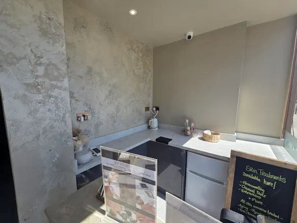 763 London Road, Westcliff-on-Sea, Retail To Let - WhatsApp Image 2026-08-21 at 1.46.21 PM (3).jpeg