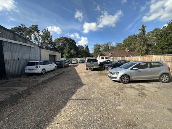 Rushmoor Garage, Tilford Road, Farnham, Motortrade / Industrial / Warehouse To Let - IMG_9919.JPG