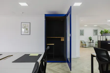 55 Blandford Street, London, Office To Let - victor-harris-55-blandford-street-and-1-old-queen-street-55-blandford-street-office-floor-4-v1-014-highres.jpg