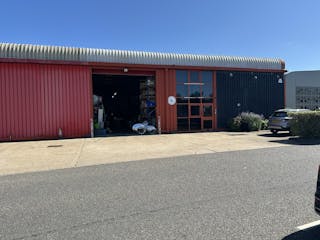Unit 6 Sovereign Park, London, Industrial For Sale - IMG_3283.JPEG