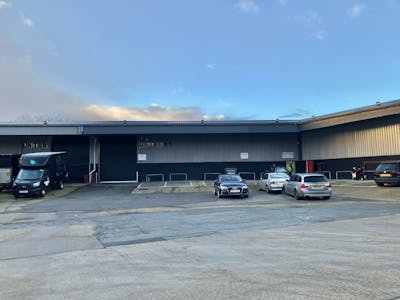 2B Enterprise Trading Estate, Southall, Warehouse To Let - 2B Enterprise Main 2.jpg