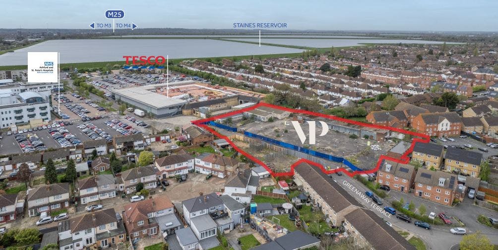 Land in Staines Upon Thames - photo 3