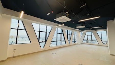 Premium Commercial Spaces in the Heart of Bausher, 23rd July Street - Bausher, Muscat, Office To Let - Office Bausher AHT (17).jpeg