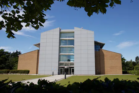 Edinburgh House, St. John's Innovation Park, Cambridge, Laboratory / Office To Let - Stjohns1.jpg