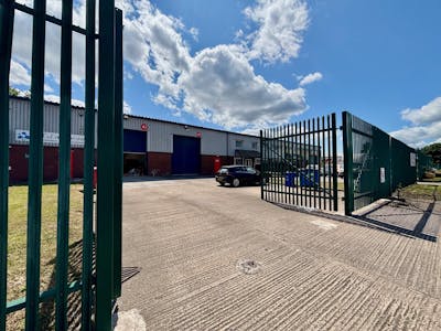 Unit 40, Portmanmoor Road Industrial Estate, Cardiff, Industrial To Let - 40 Portmanmoor 04.jpg