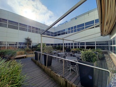 Spedan House, Bracknell, Office To Let - 20230302_130449.jpg